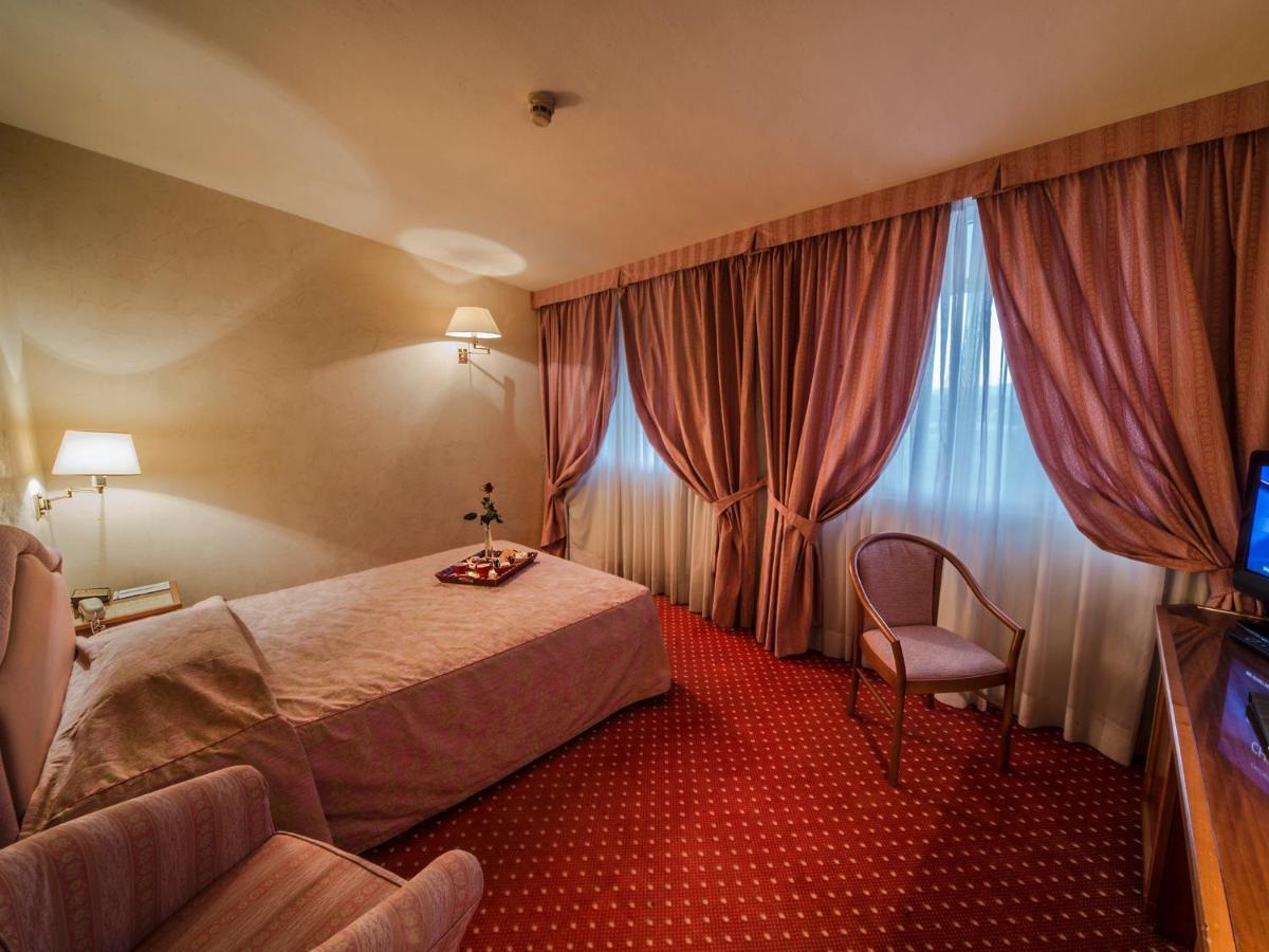 Hotel Valdarno Montevarchi Luaran gambar