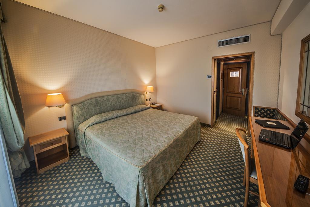 Hotel Valdarno Montevarchi Luaran gambar